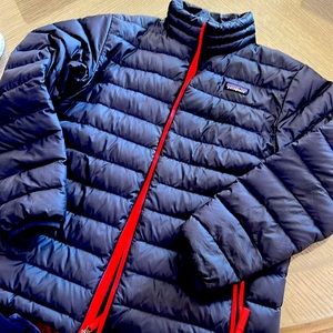Kids Patagonia Navy Down Sweater, used good condition